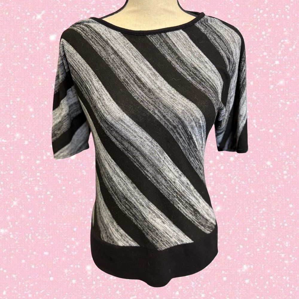 AB STUDIO KNIT TOP